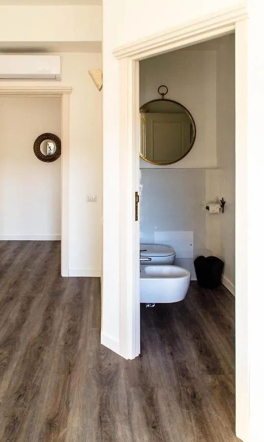 Couette-café Eleventh Floor Suites Cagliari Italie
