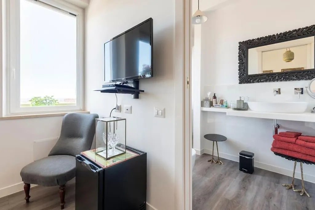 Eleventh Floor Suites Cagliari
