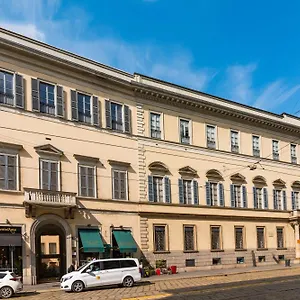 https://riviere-luxury-palaces.italymilanhotels.net